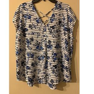 Torrid size 0 (10/12) top